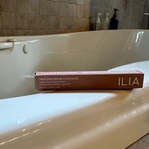 ILIA True Skin Serum Concealer - burdock color